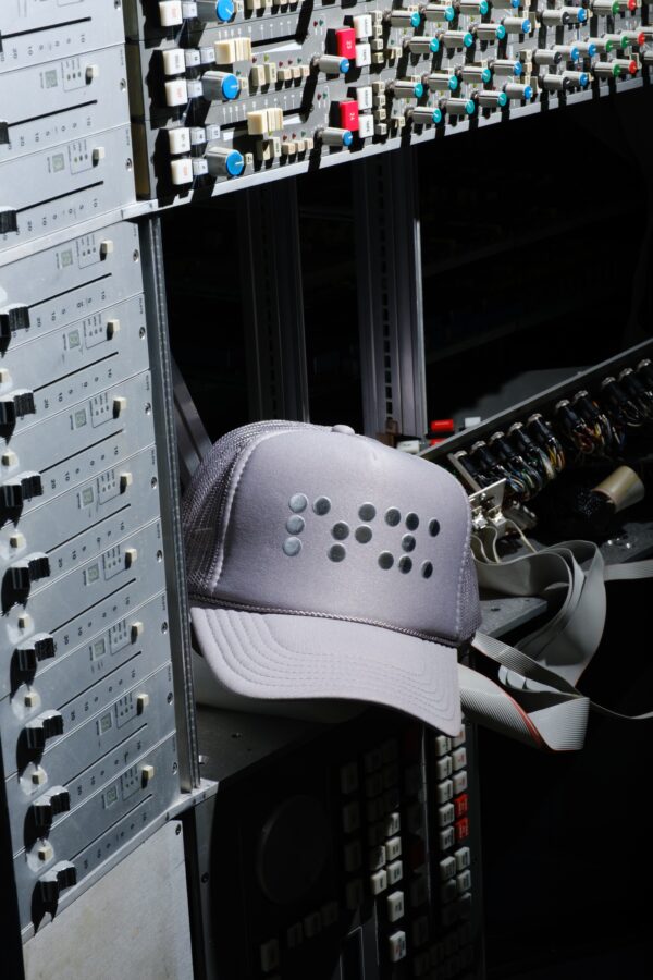 ptyk - Rhodium Trucker Hat -  Silver - Image 5